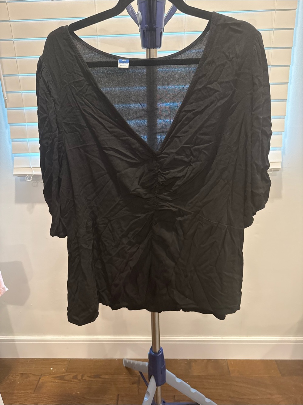 Old Navy Black V-Neck Ruched Front Blouse